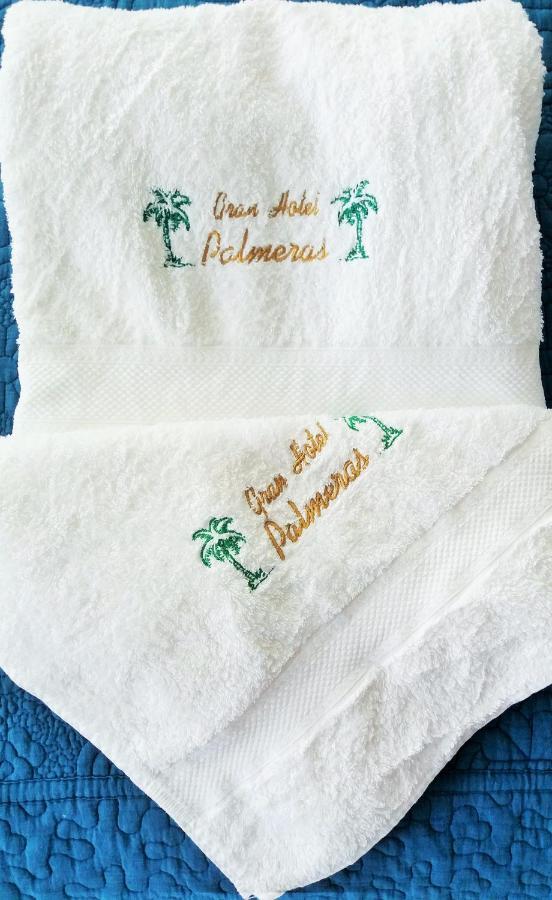 Gran Hotel Palmeras Хаен Екстериор снимка
